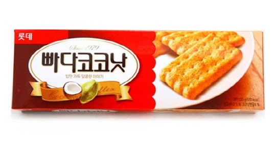 롯데제과가 오는 6월부터 빠다코코낫 등 비스킷 4종의 가격을 100원 인상한다. <롯데제과 제공>